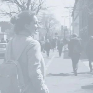 Warum dein Körper ab 35 morgens steifer wird – und was du in 10 Minuten täglich dagegen tun kannst